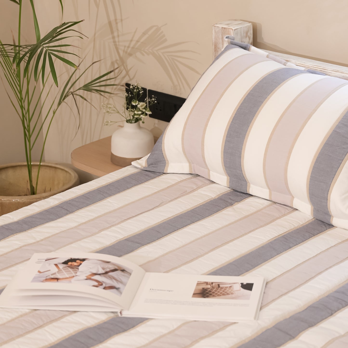 Symphony BEDDING SET (3 PIECE SET)