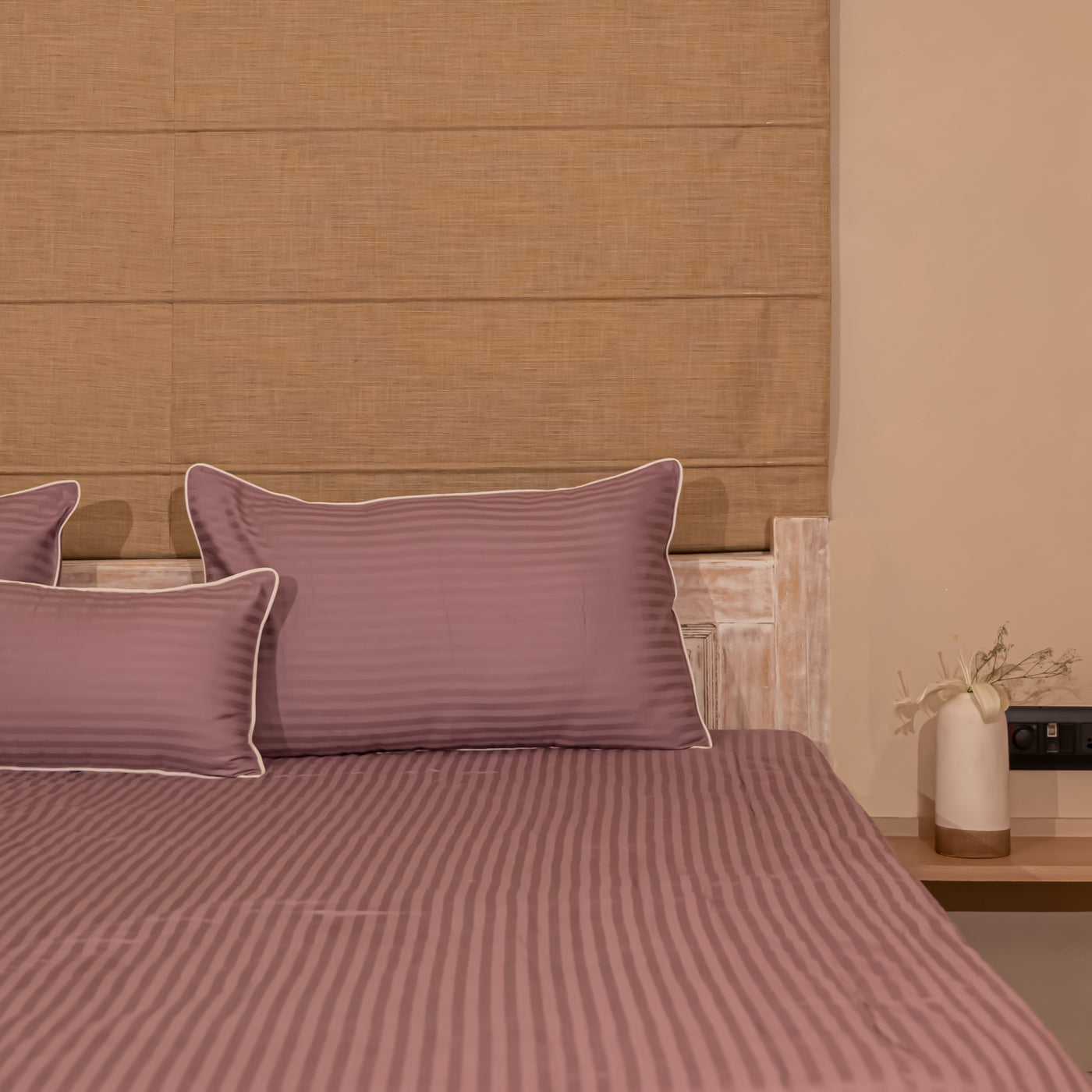 Palace Suite BEDDING SET (4 PIECE SET)