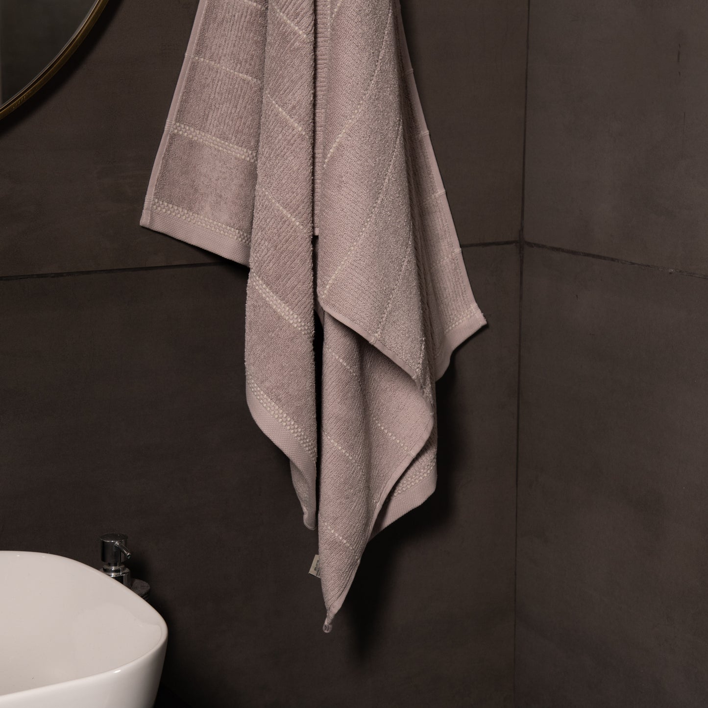 SYMMETRY GREY - 1 BATH TOWEL