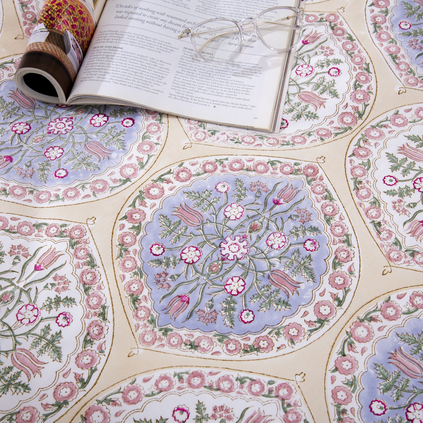 SEASIDE SPLENDOR BLOCK PRINTED BEDSHEET SET