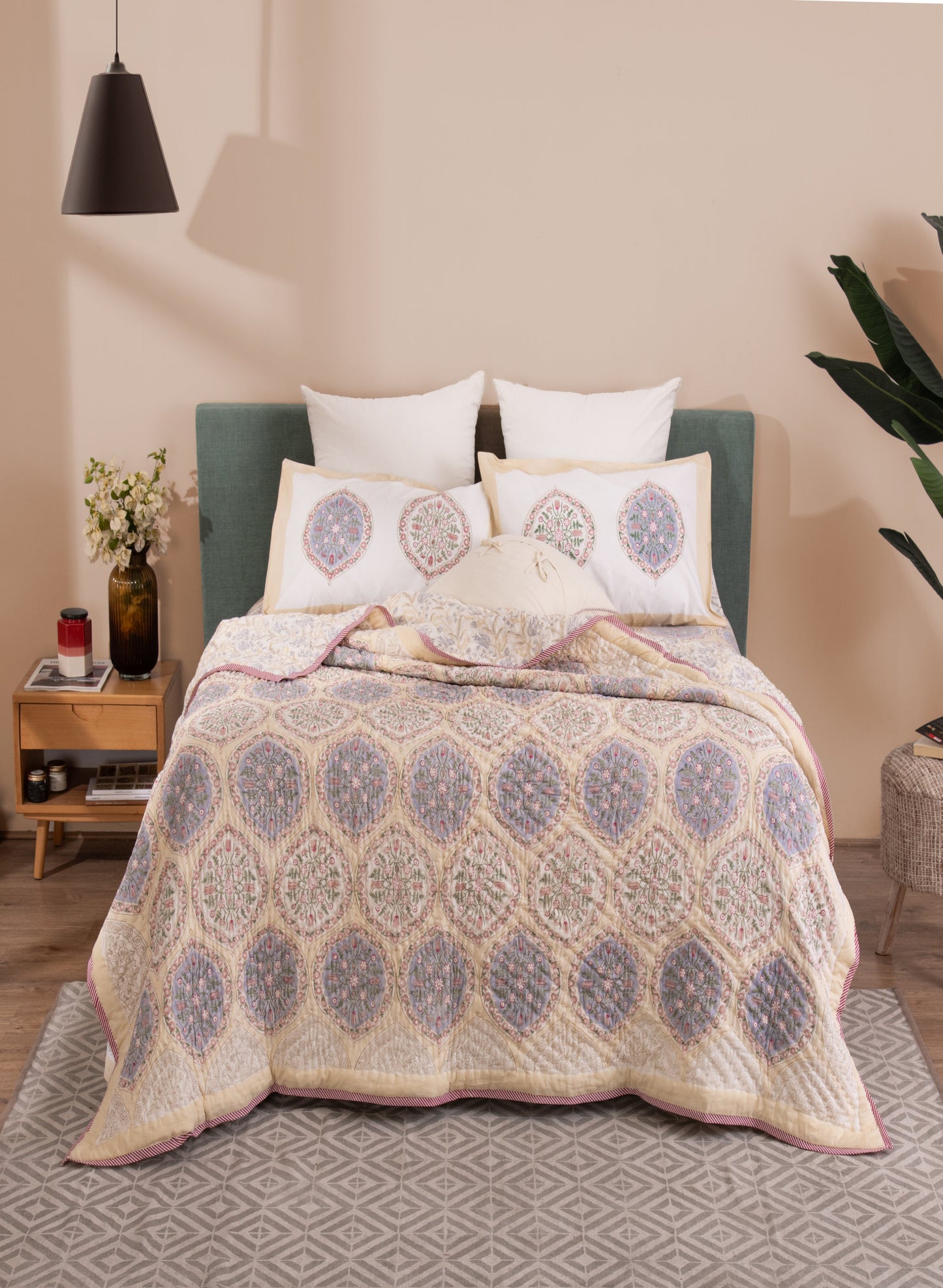 COTTON BLOCK PRINT QUILT WITH MATCHING BEDSHEET SET AND DOHAR