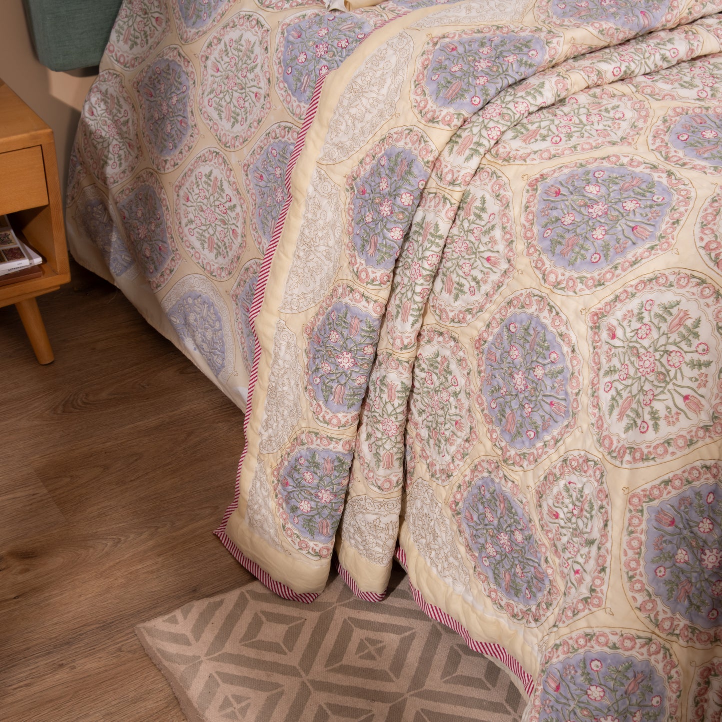 COTTON BLOCK PRINT QUILT WITH MATCHING BEDSHEET SET AND DOHAR
