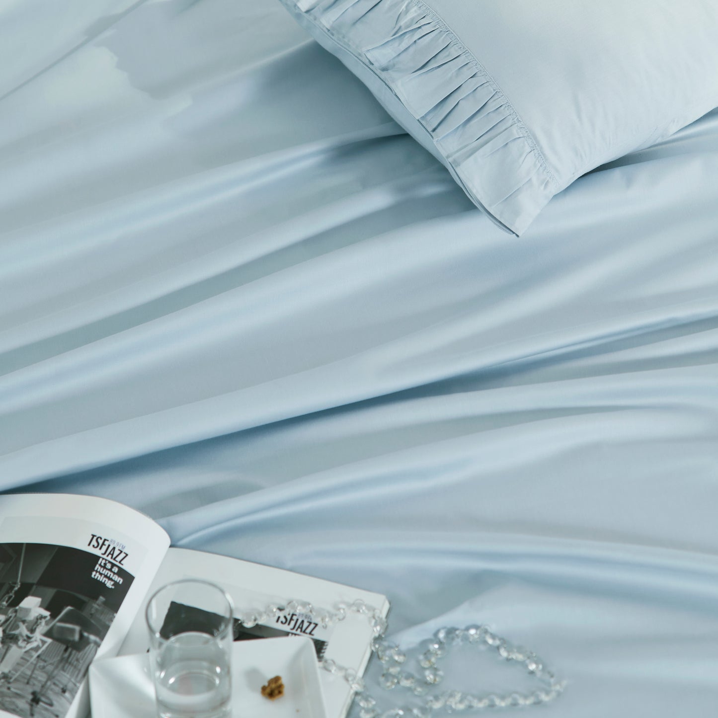 RUFFLE PLAIN BEDSHEET - 400TC