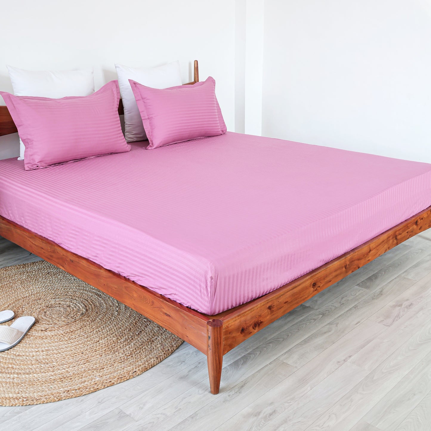 Blush Fitted Bedsheet Set | Houmn