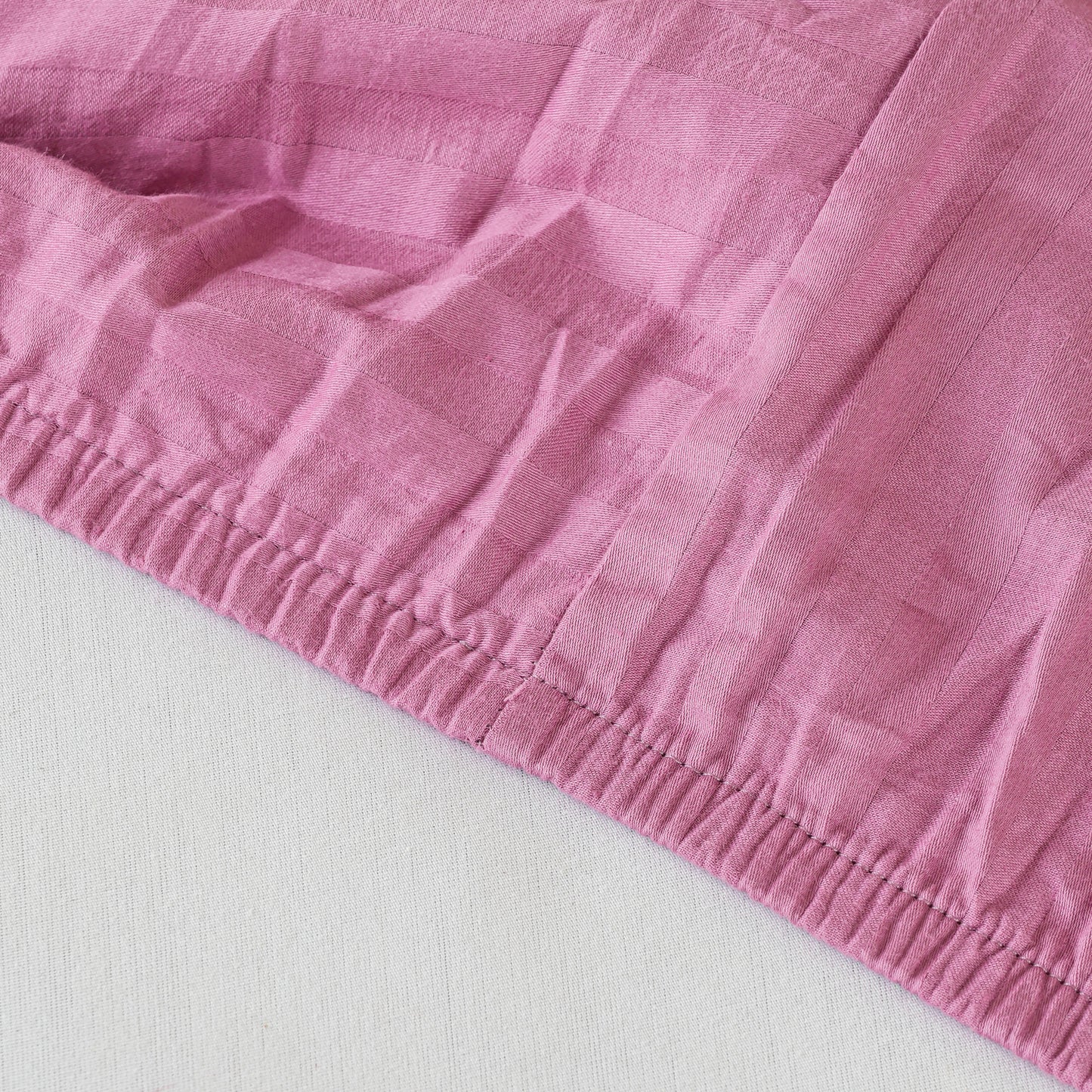 Blush Fitted Bedsheet Set | Houmn