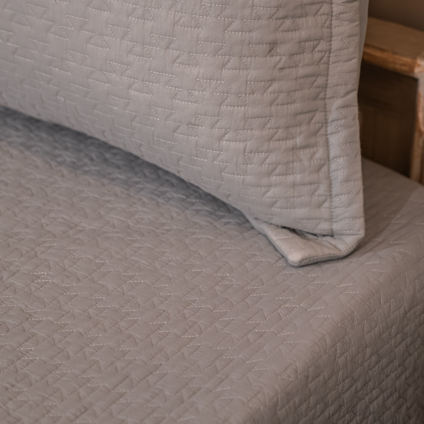 Cascade BEDDING SET (3 PIECE SET)