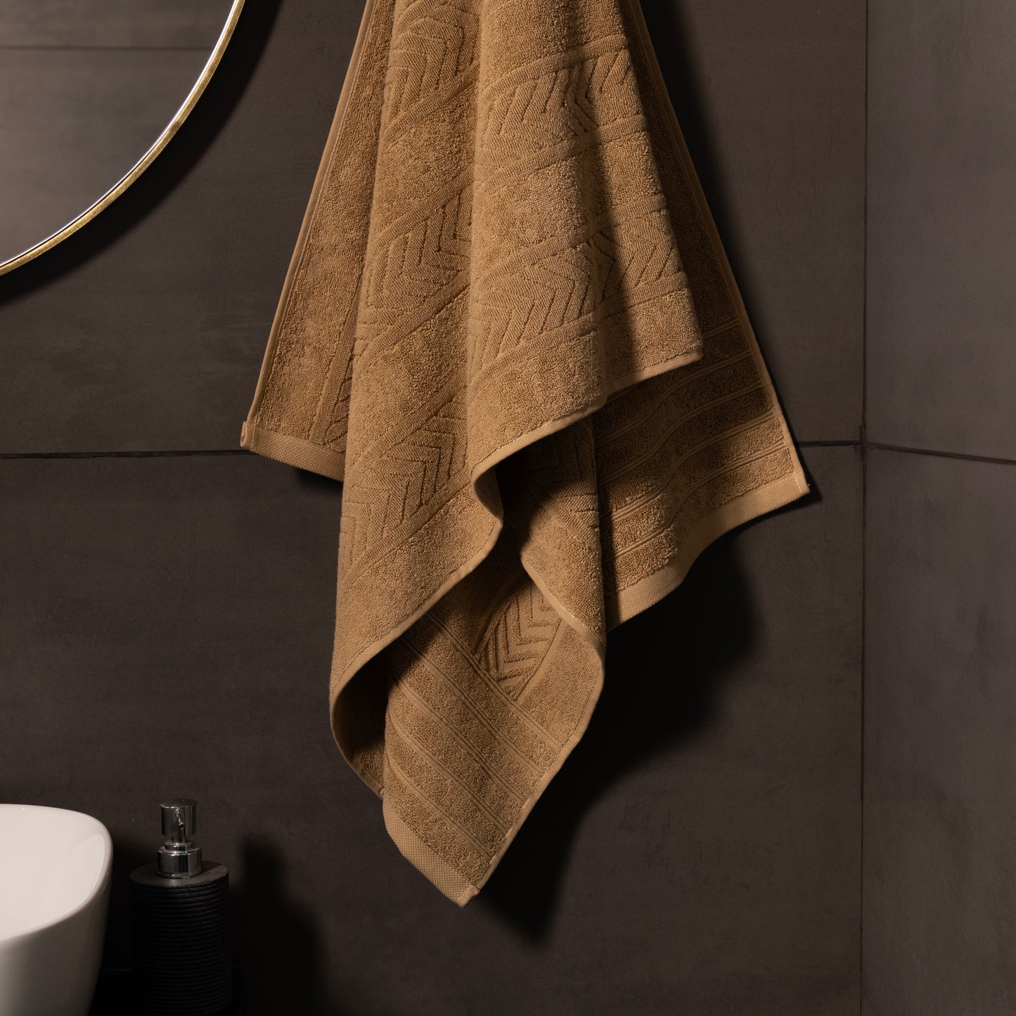 PLACID BEIGE - 1 BATH TOWEL