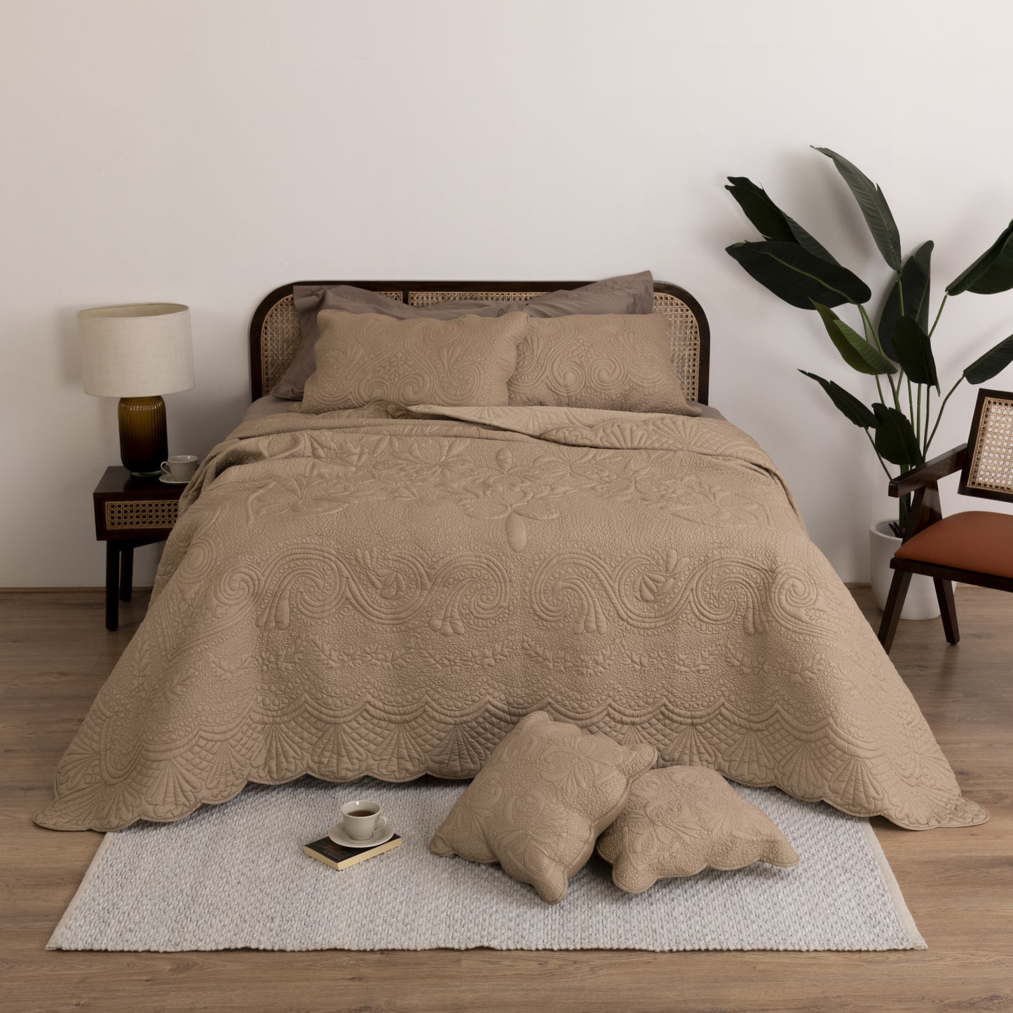 BEDAZZLE BEDSPREAD SET
