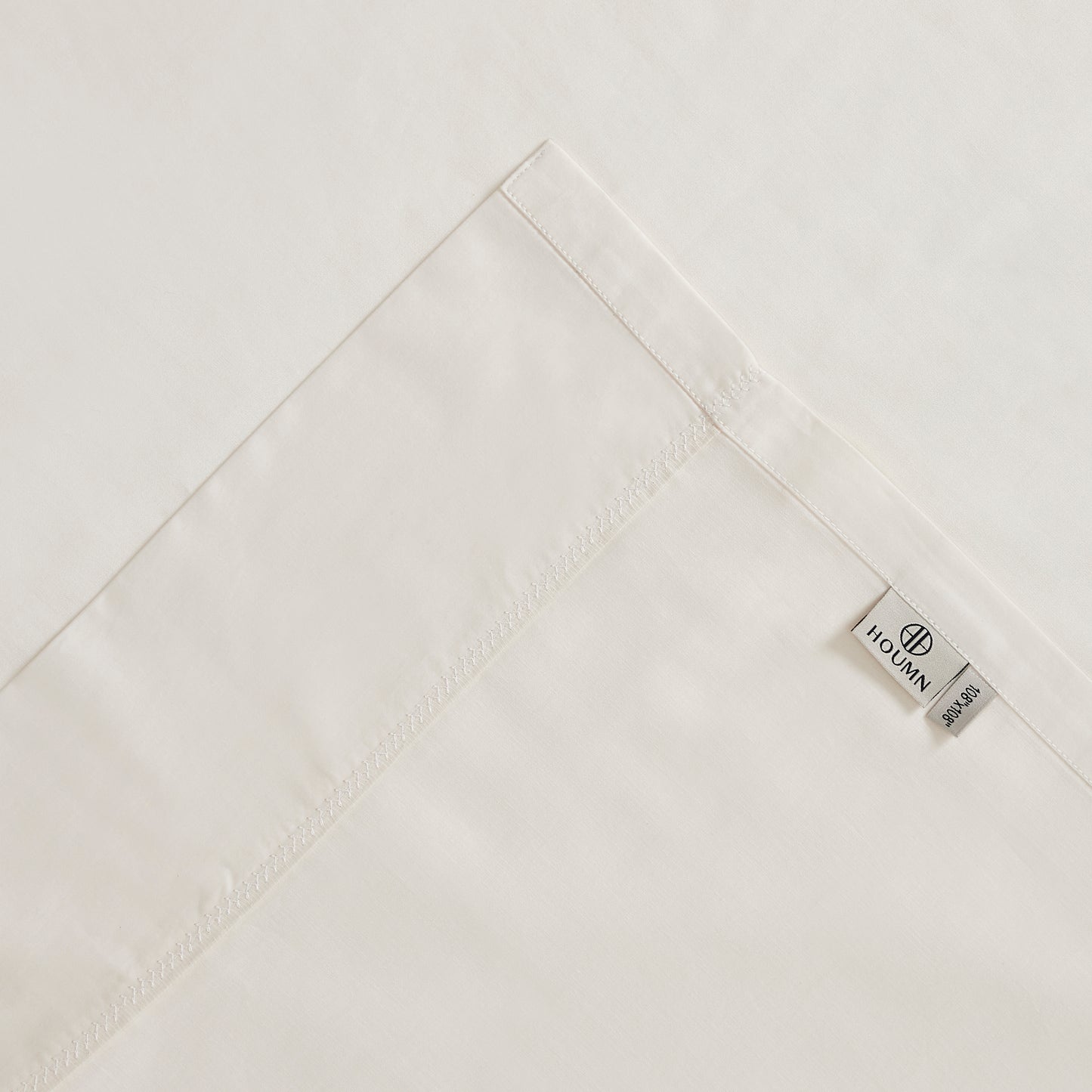 FEATHER STITCH PLAIN BEDSHEET - 300TC