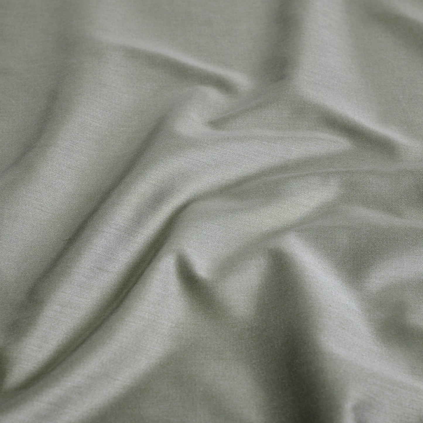 FEATHER STITCH PLAIN BEDSHEET - 300TC