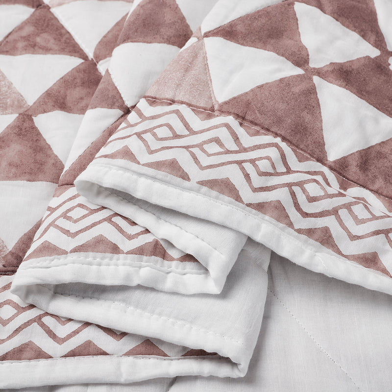 ARYA COTTON QUILT SET