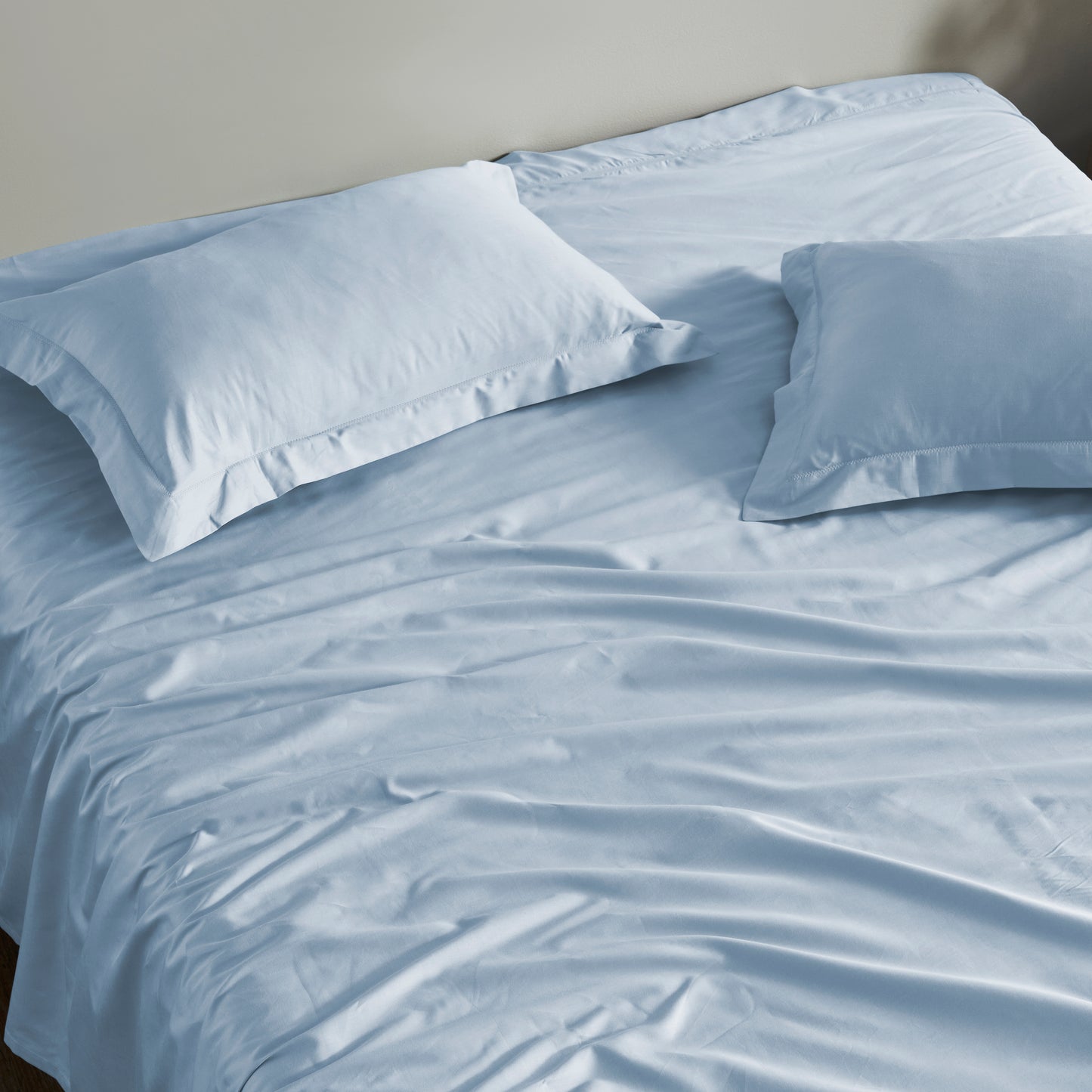 FEATHER STITCH PLAIN BEDSHEET - 300TC