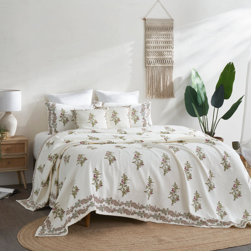 Euphorbia Bedspread set