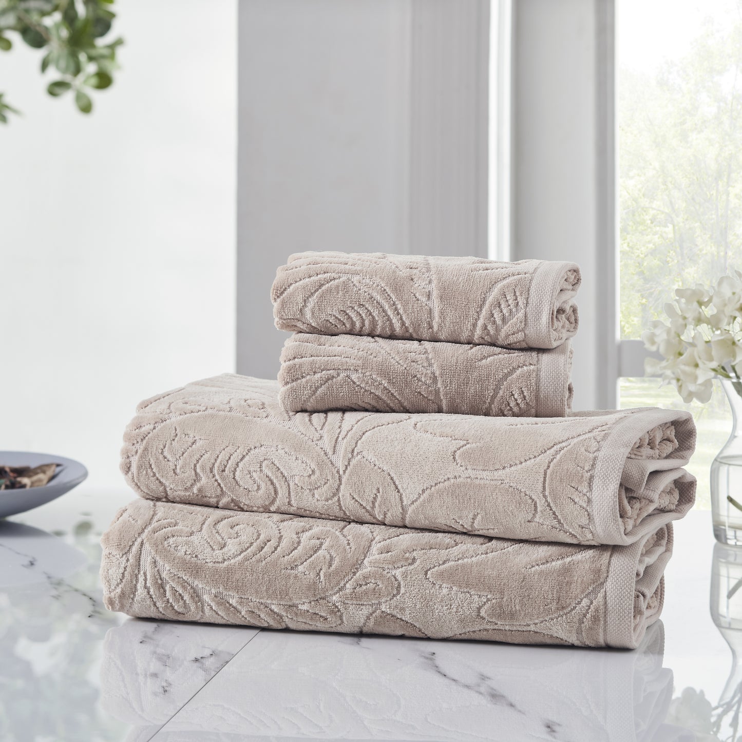 Accent Towel Set