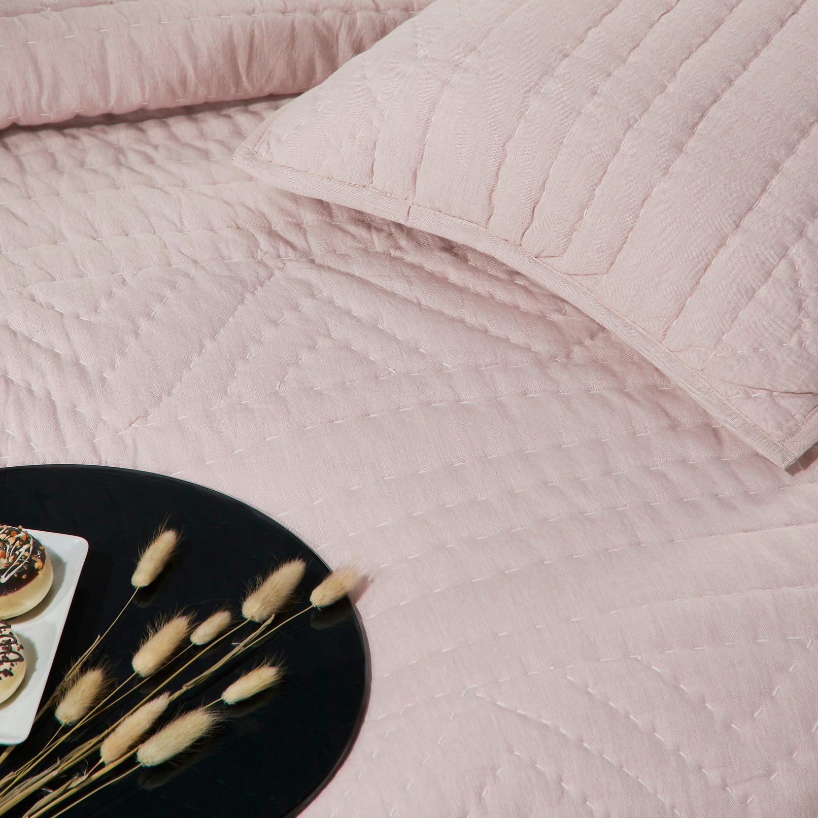 CAPITOL QUILTED BEDDING SET