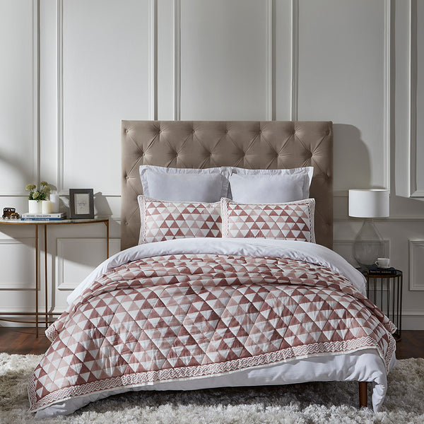 ARYA COTTON QUILT SET