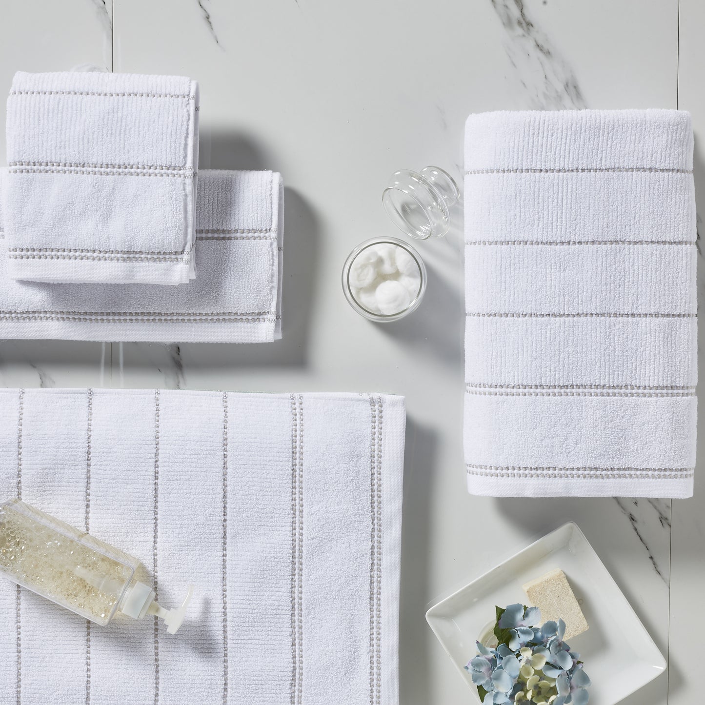 SYMMETRY TOWEL SET